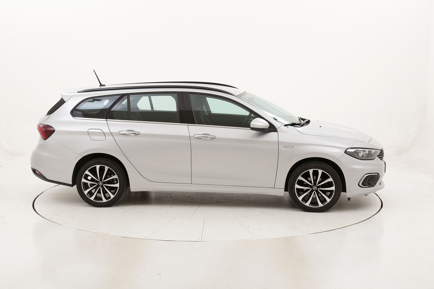 Fiat Tipo SW Business usata del 2018 con 100.918 km