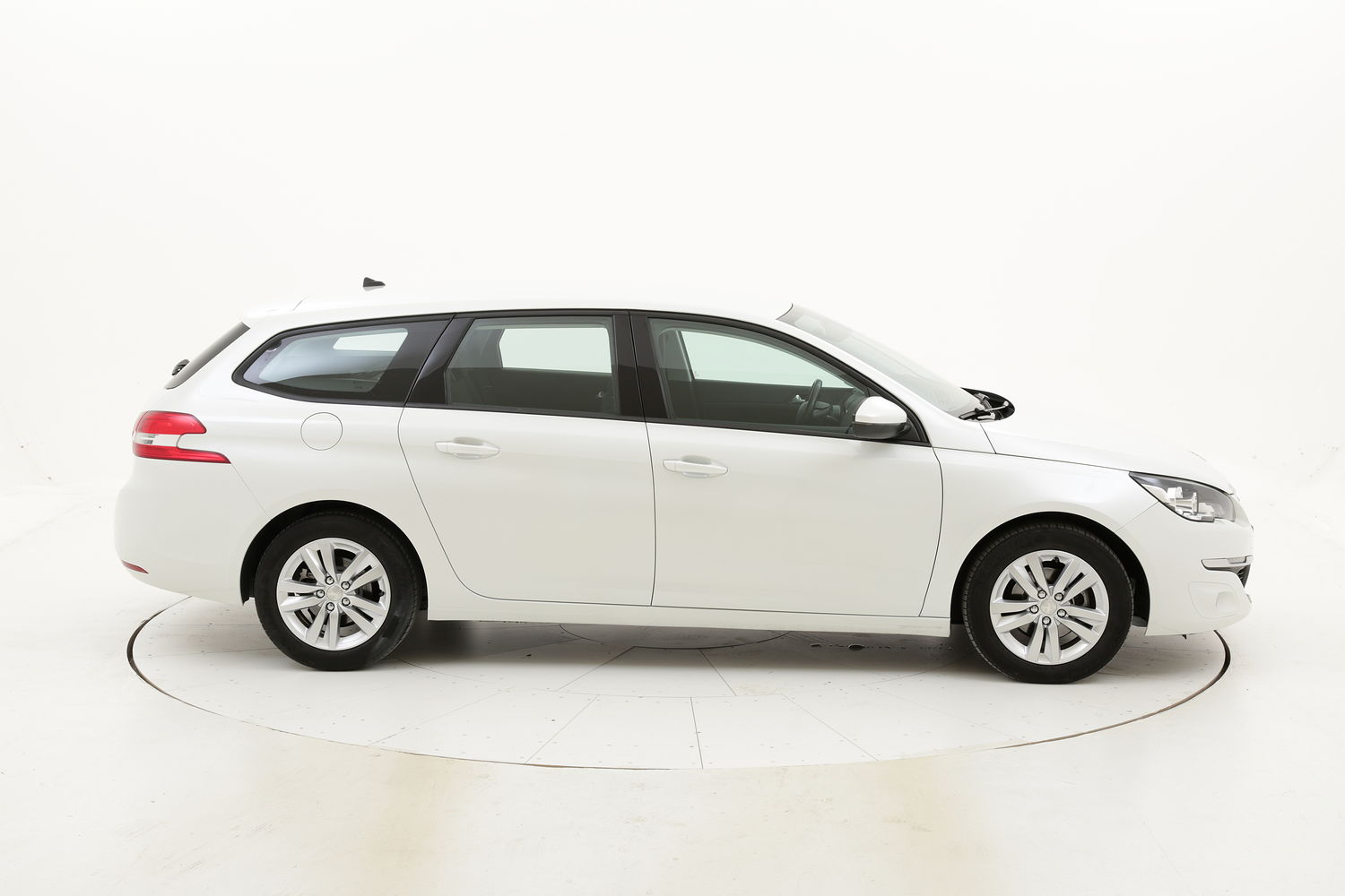 Peugeot 308 usata del 2017 con 75.344 km