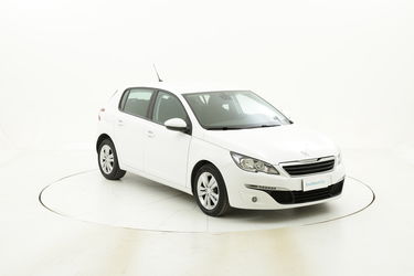 Peugeot 308 usata del 2017 con 126.187 km