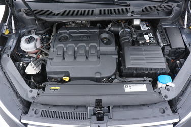 Volkswagen Touran Vano motore Vano motore di Volkswagen Touran