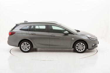 Opel Astra ST Business usata del 2018 con 78.770 km