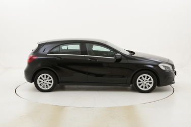 Mercedes Classe A 180d Business Aut. usata del 2017 con 63.529 km