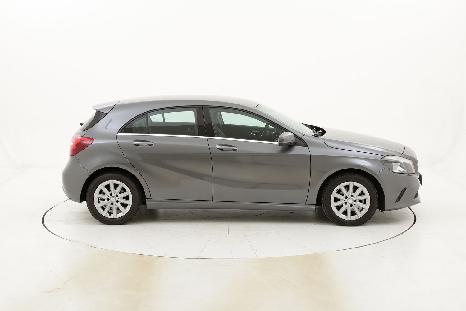 Mercedes Classe A 160d Business usata del 2016 con 46.403 km