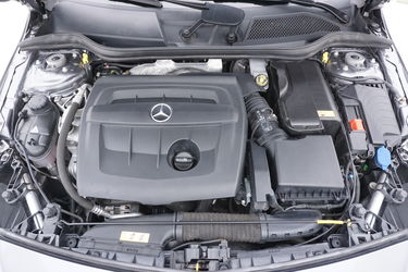 Mercedes Classe A Vano motore Mercedes Classe A Vano motore