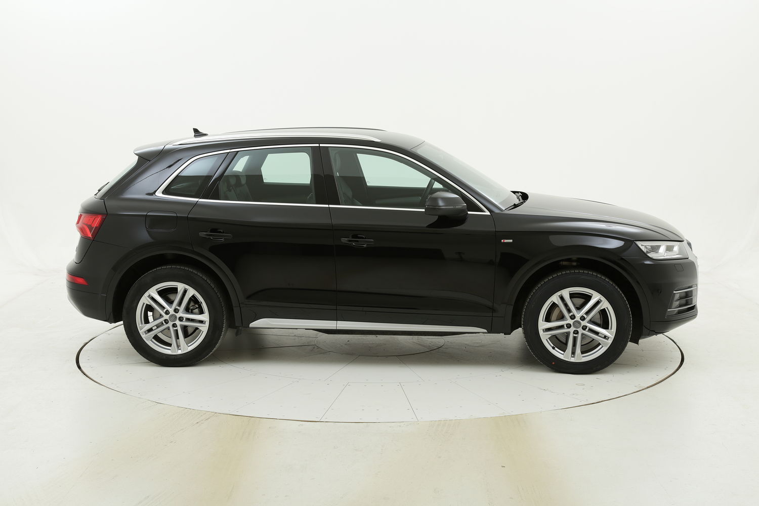 Audi Q5 Business Sport Quattro S tronic usata del 2017 con 119.007 km