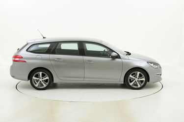 Peugeot 308 usata del 2016 con 138.954 km