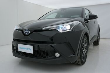 Visione frontale di Toyota C-HR
