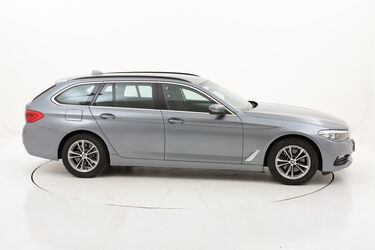 BMW Serie 5 520d xDrive Touring Business Aut. usata del 2018 con 71.433 km