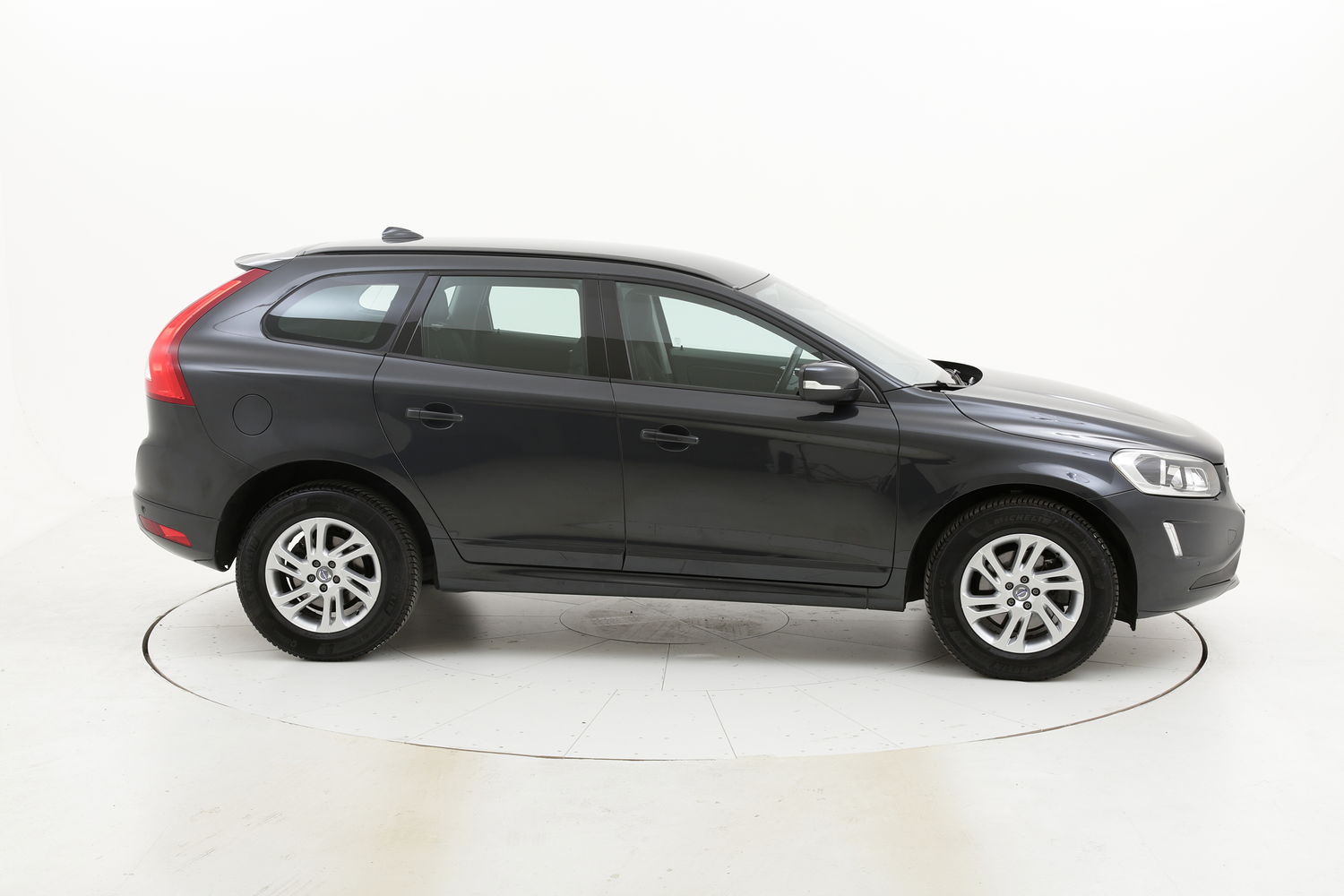 Volvo XC60 usata del 2016 con 122.036 km