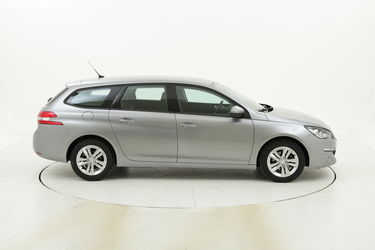 Peugeot 308 usata del 2016 con 92.775 km