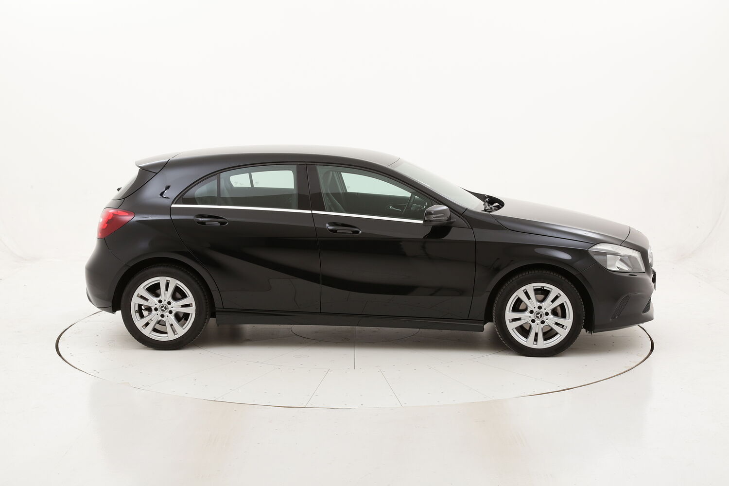 Mercedes Classe A 180d Automatic Sport usata del 2018 con 84.622 km