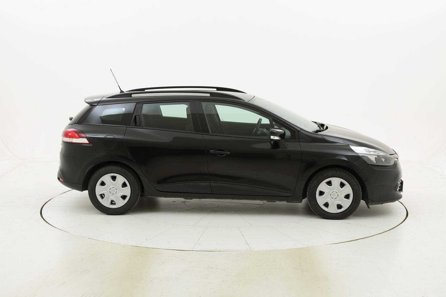 Renault Clio usata del 2015 con 73.902 km