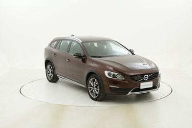 Volvo V60 Cross Country Cross Country D4 AWD Geartronic Business usata del 2017 con 58.784 km