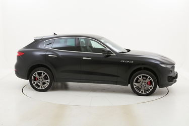 Maserati Levante usata del 2017 con 34.669 km