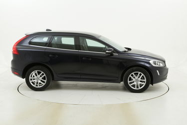 Volvo XC60 usata del 2017 con 66.117 km