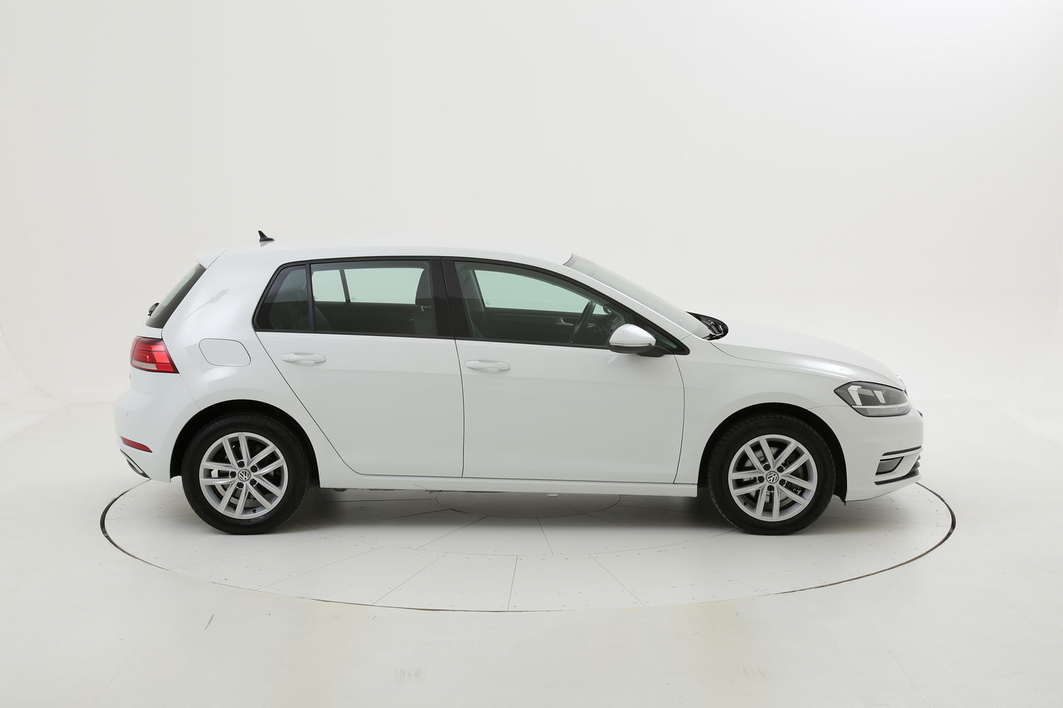 Volkswagen Golf usata del 2017 con 30.266 km