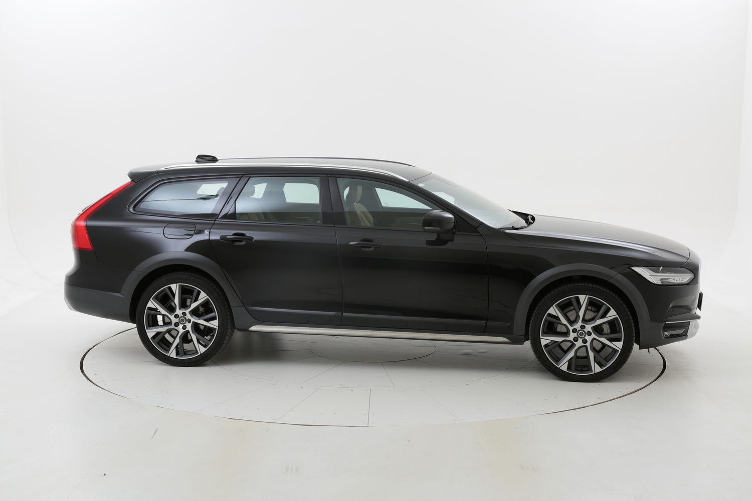 Volvo V90 usata del 2017 con 41.062 km