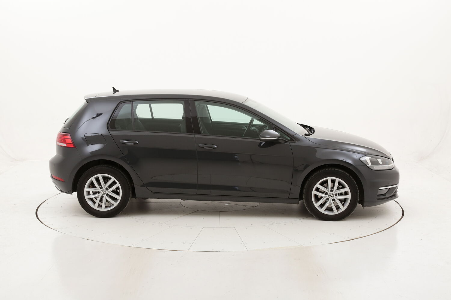 Volkswagen Golf Business DSG usata del 2017 con 68.480 km