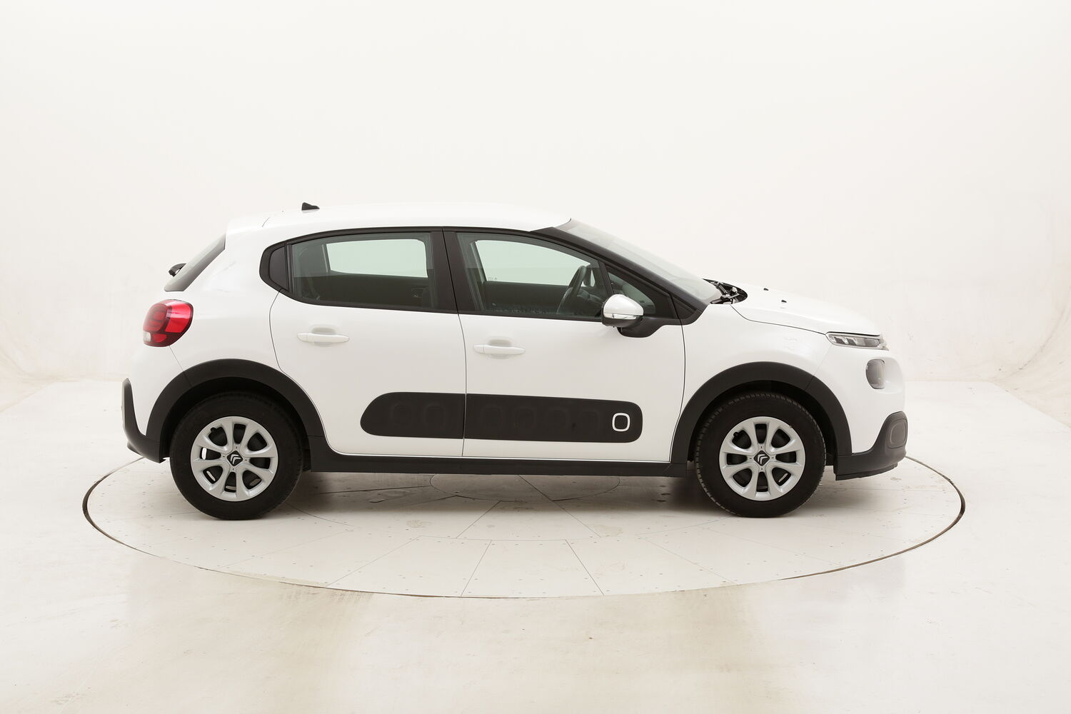Citroen C3 Feel usata del 2018 con 19.326 km