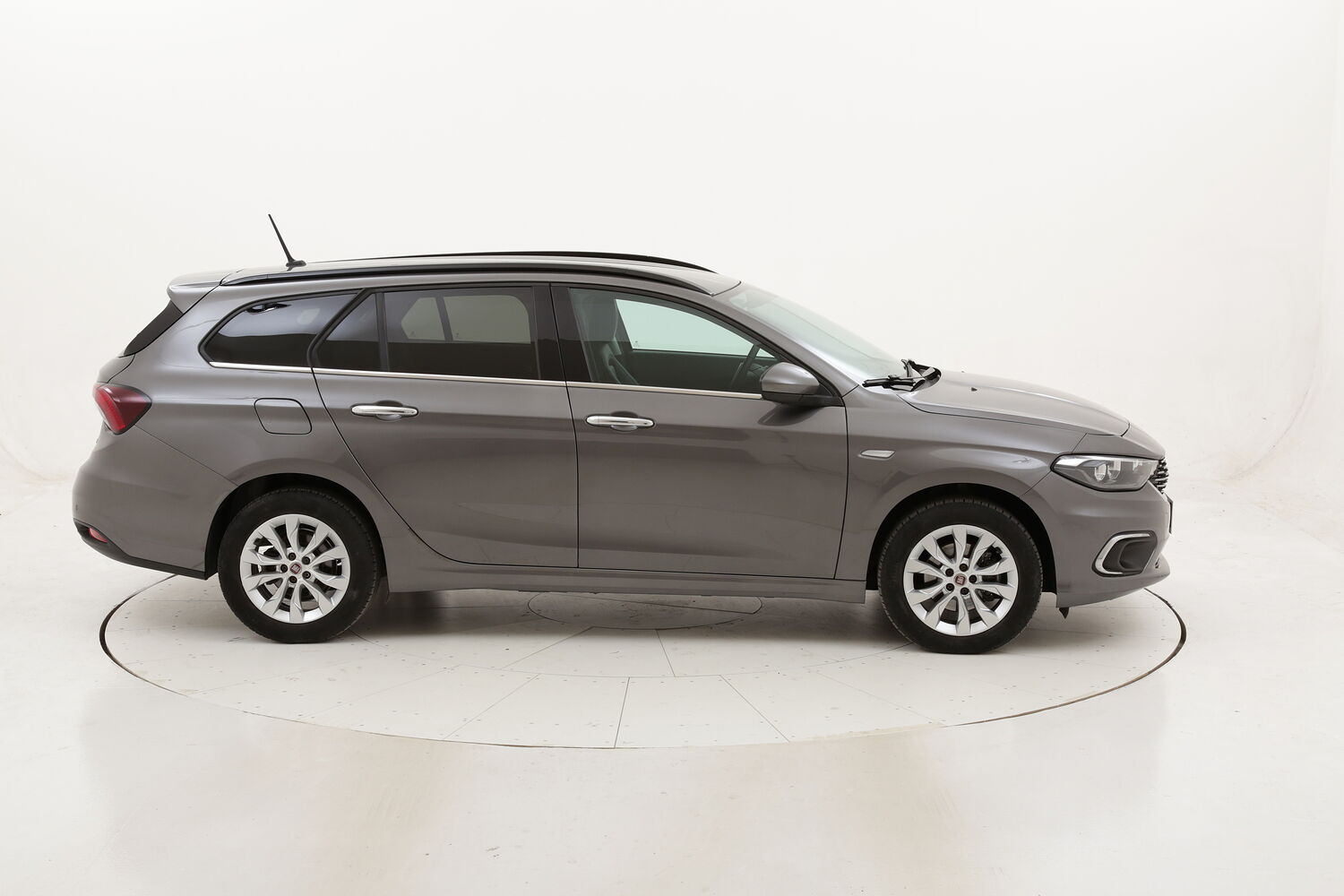 Fiat Tipo SW Business Aut. usata del 2018 con 76.424 km