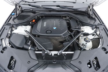 Vano motore di BMW Serie 5