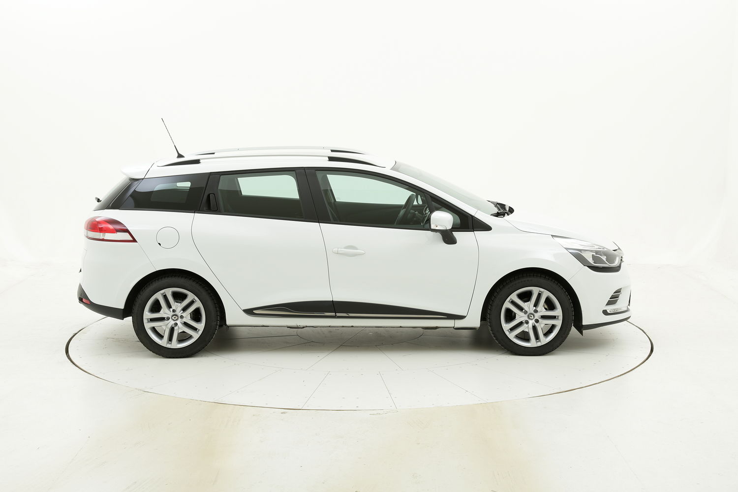 Renault Clio usata del 2019 con 15.995 km