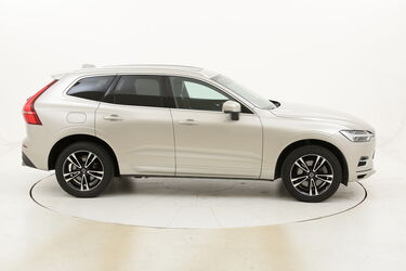Volvo XC60 T8 Business AWD Geartronic usata del 2018 con 53.235 km