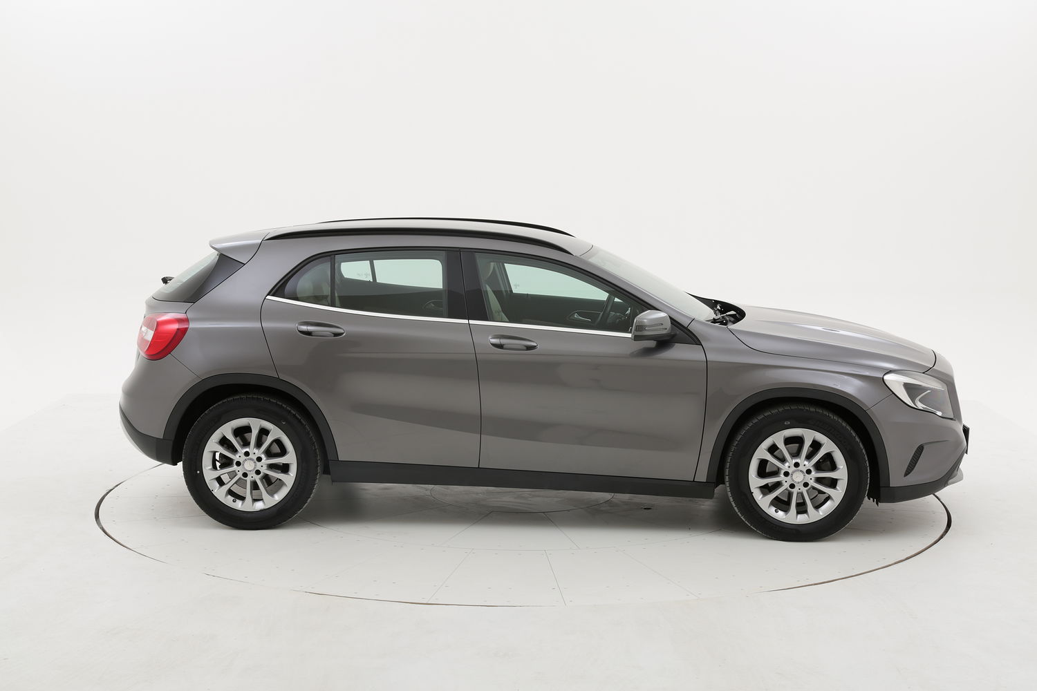 Mercedes GLA usata del 2015 con 108.614 km