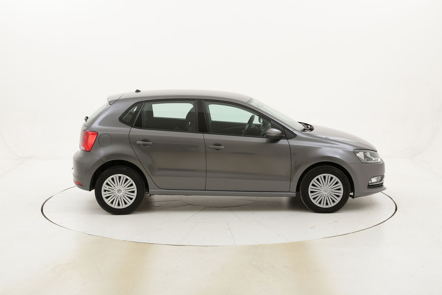 Volkswagen Polo Comfortline DSG usata del 2016 con 111.441 km