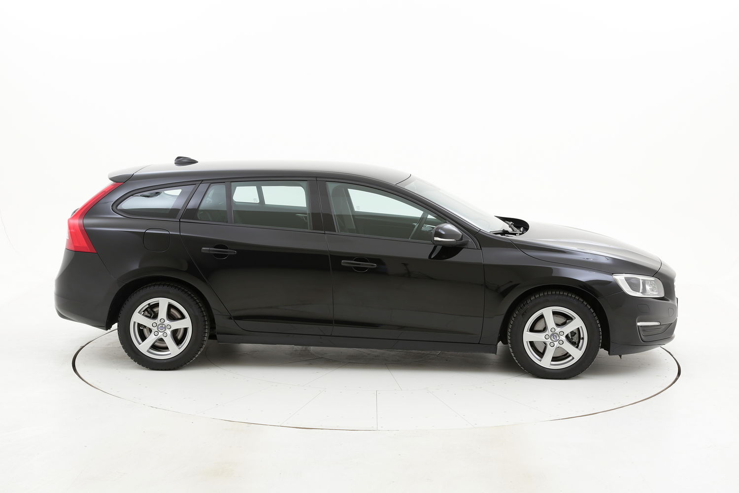 Volvo V60 usata del 2016 con 111.969 km