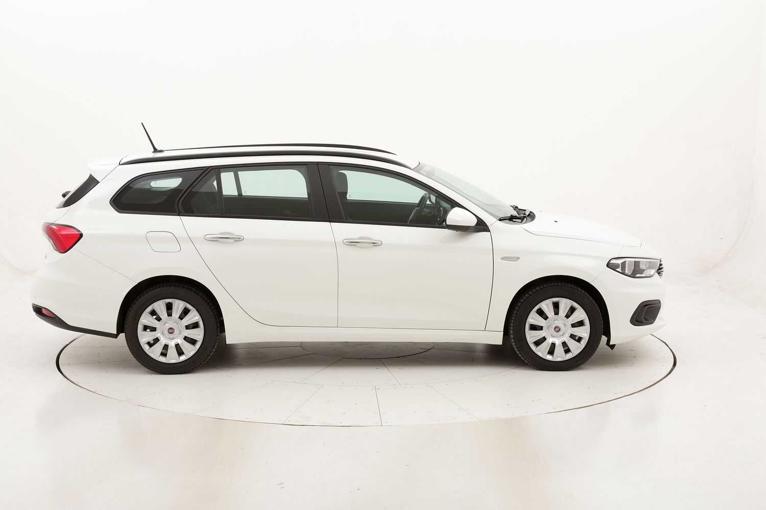 Fiat Tipo SW Easy Business usata del 2017 con 84.130 km