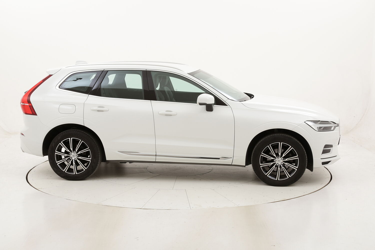 Volvo XC60 D4 Inscription AWD Geartronic usata del 2018 con 79.447 km