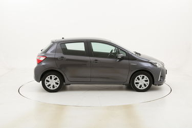 Toyota Yaris Hybrid Business usata del 2018 con 12.696 km