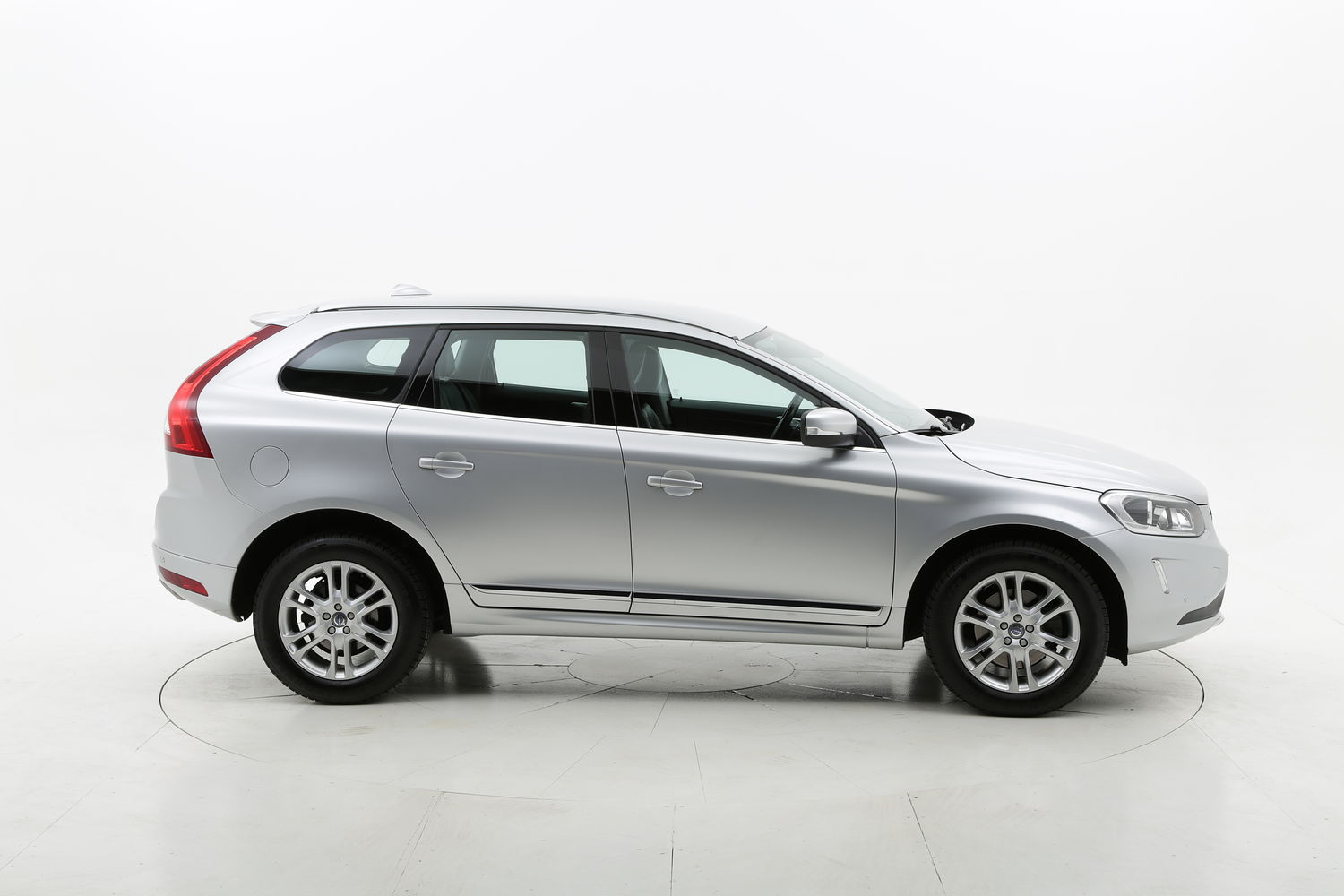 Volvo XC60 usata del 2015 con 140.171 km
