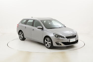 Peugeot 308 SW Allure usata del 2016 con 136.036 km