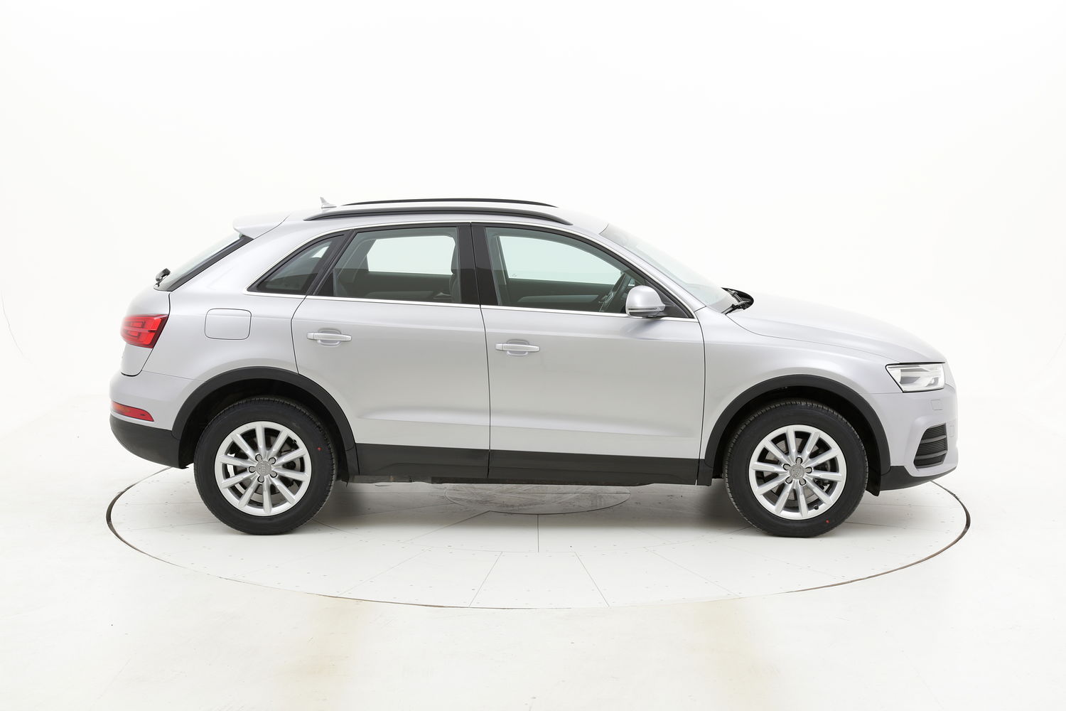 Audi Q3 usata del 2015 con 77.675 km