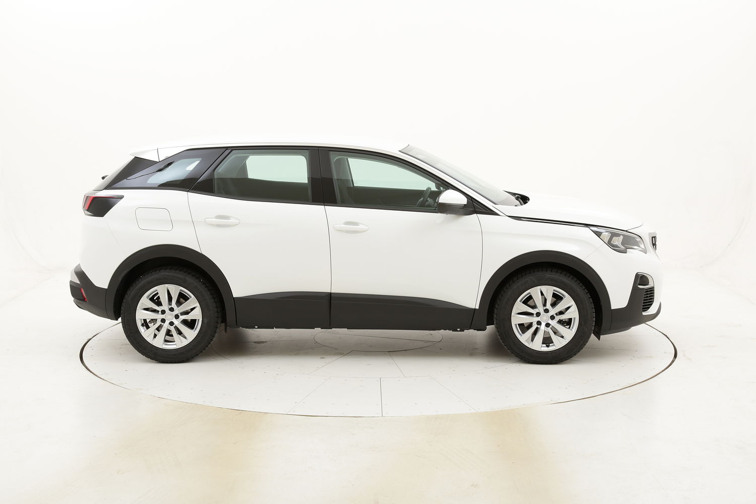 Peugeot 3008 Active usata del 2019 con 14.747 km