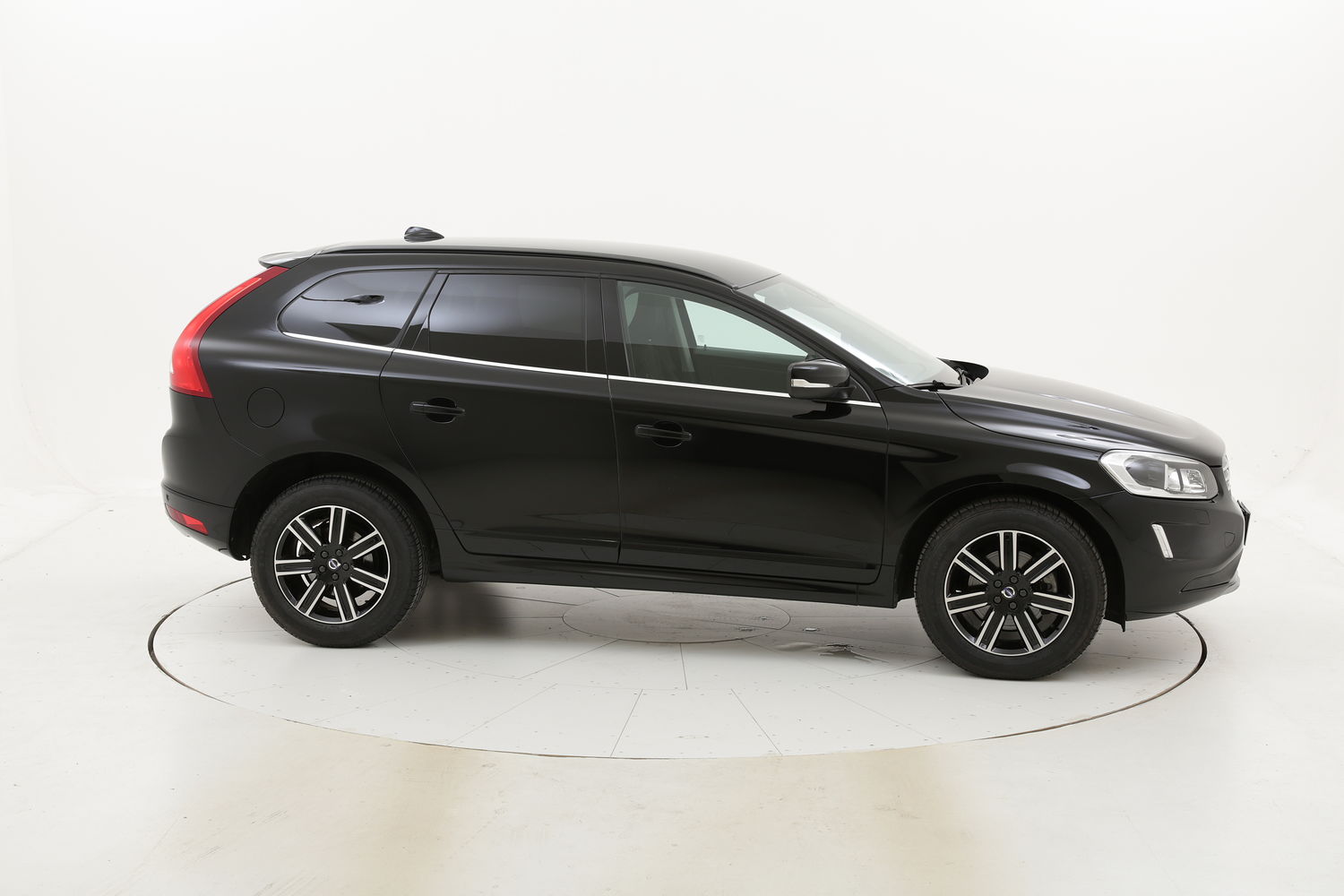 Volvo XC60 usata del 2016 con 95.666 km