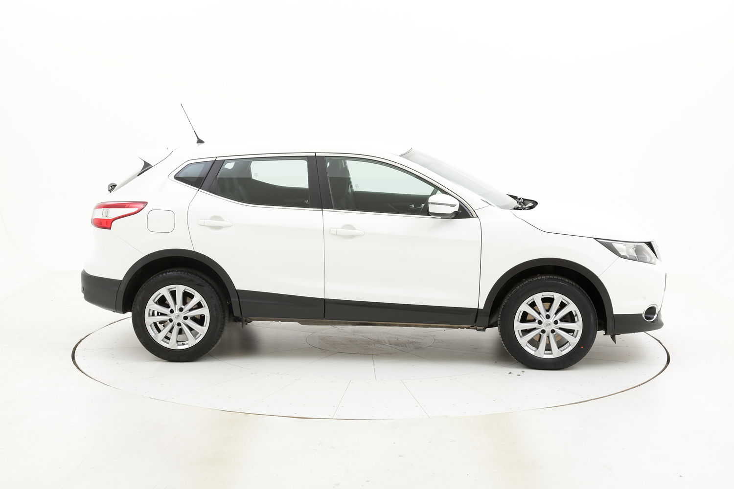 Nissan Qashqai usata del 2015 con 87.410 km