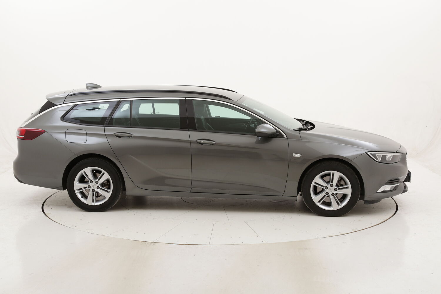Opel Insignia ST Business aut. usata del 2018 con 118.325 km
