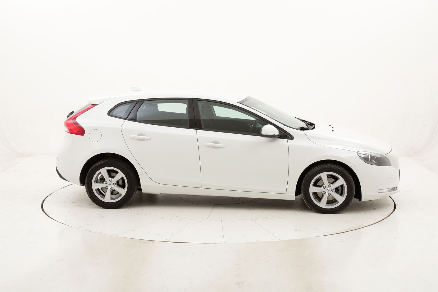 Volvo V40 D2 Business usata del 2016 con 116.452 km