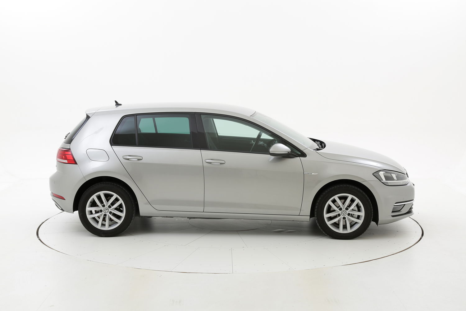Volkswagen Golf usata del 2018 con 84.256 km