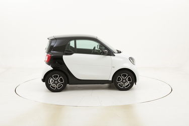 Smart Fortwo Prime twinamic usata del 2017 con 26.654 km