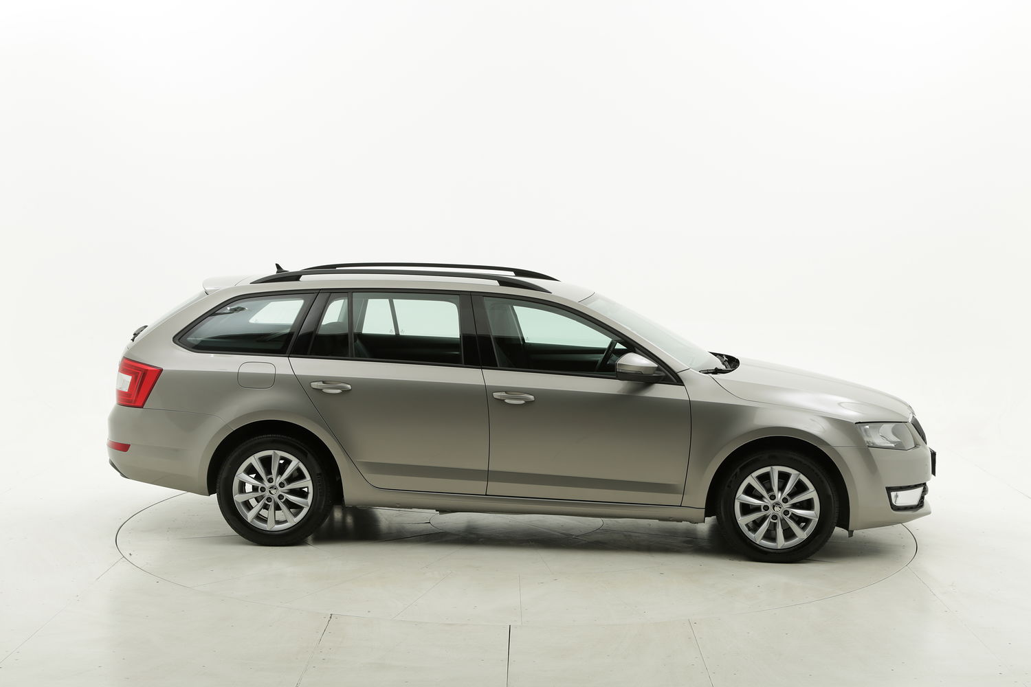 Skoda Octavia usata del 2015 con 139.325 km