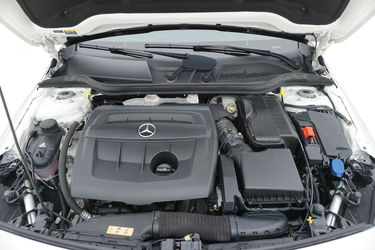 Mercedes Classe A Vano motore Mercedes Classe A Vano motore