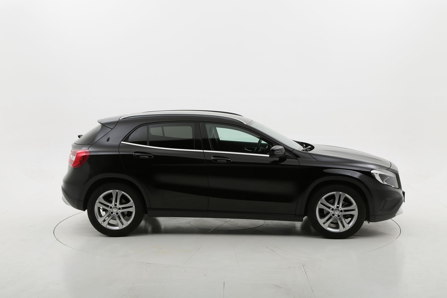 Mercedes GLA usata del 2015 con 123.776 km