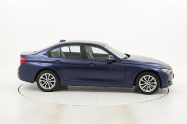 BMW Serie 3 330dA xDrive Luxury usata del 2016 con 54.668 km