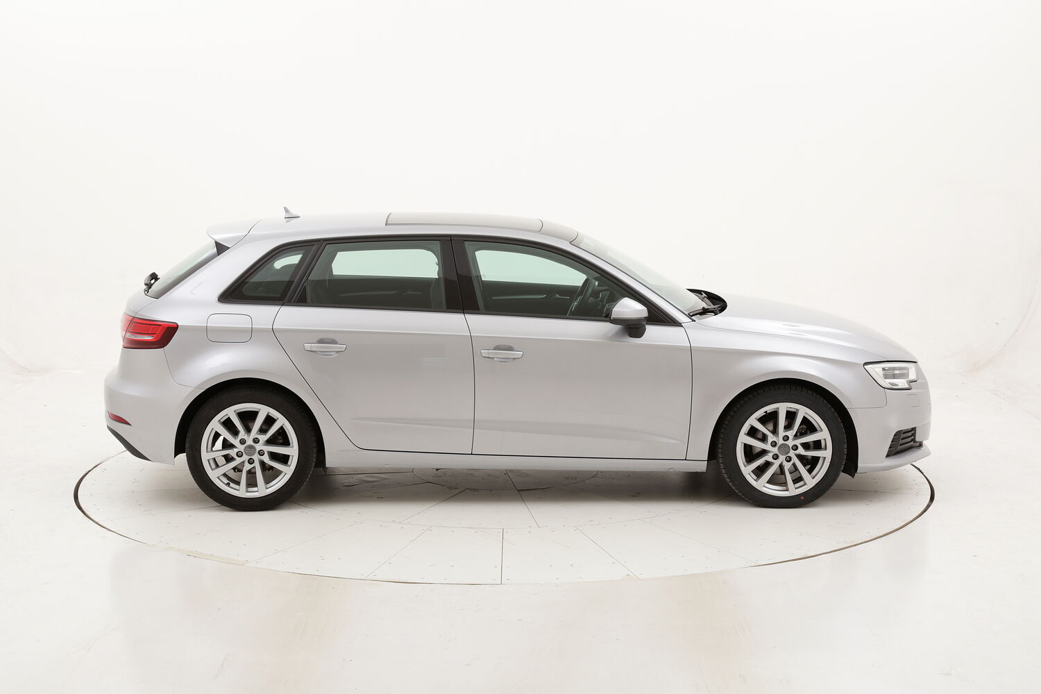 Audi A3 SPB Business usata del 2017 con 66.609 km