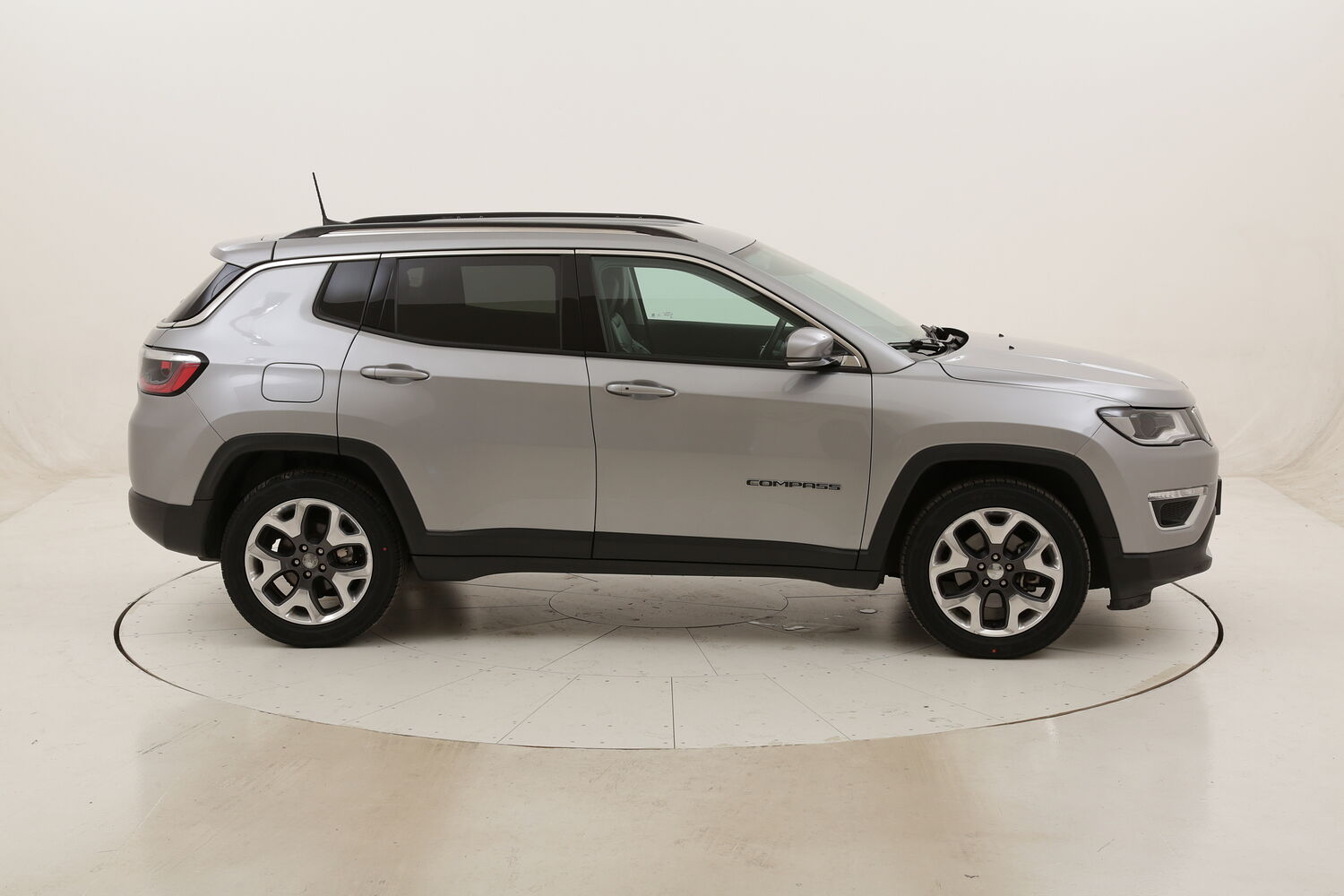 Jeep Compass Limited usata del 2019 con 7.567 km