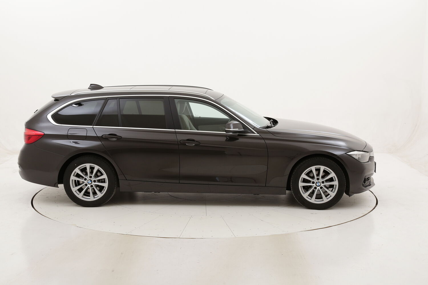 BMW Serie 3 316d Touring Business Advantage usata del 2017 con 93.236 km